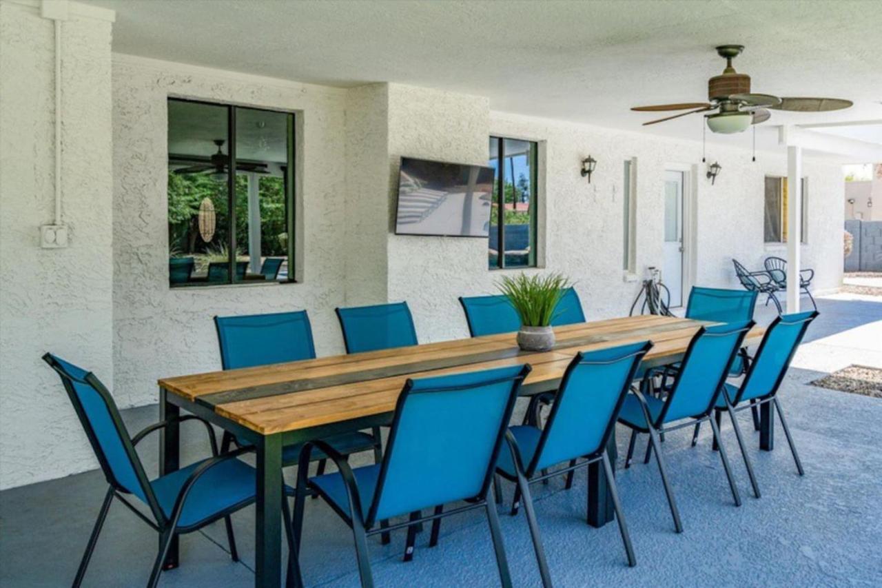 Sprawling With Heated Pool,pickleball,games Galore