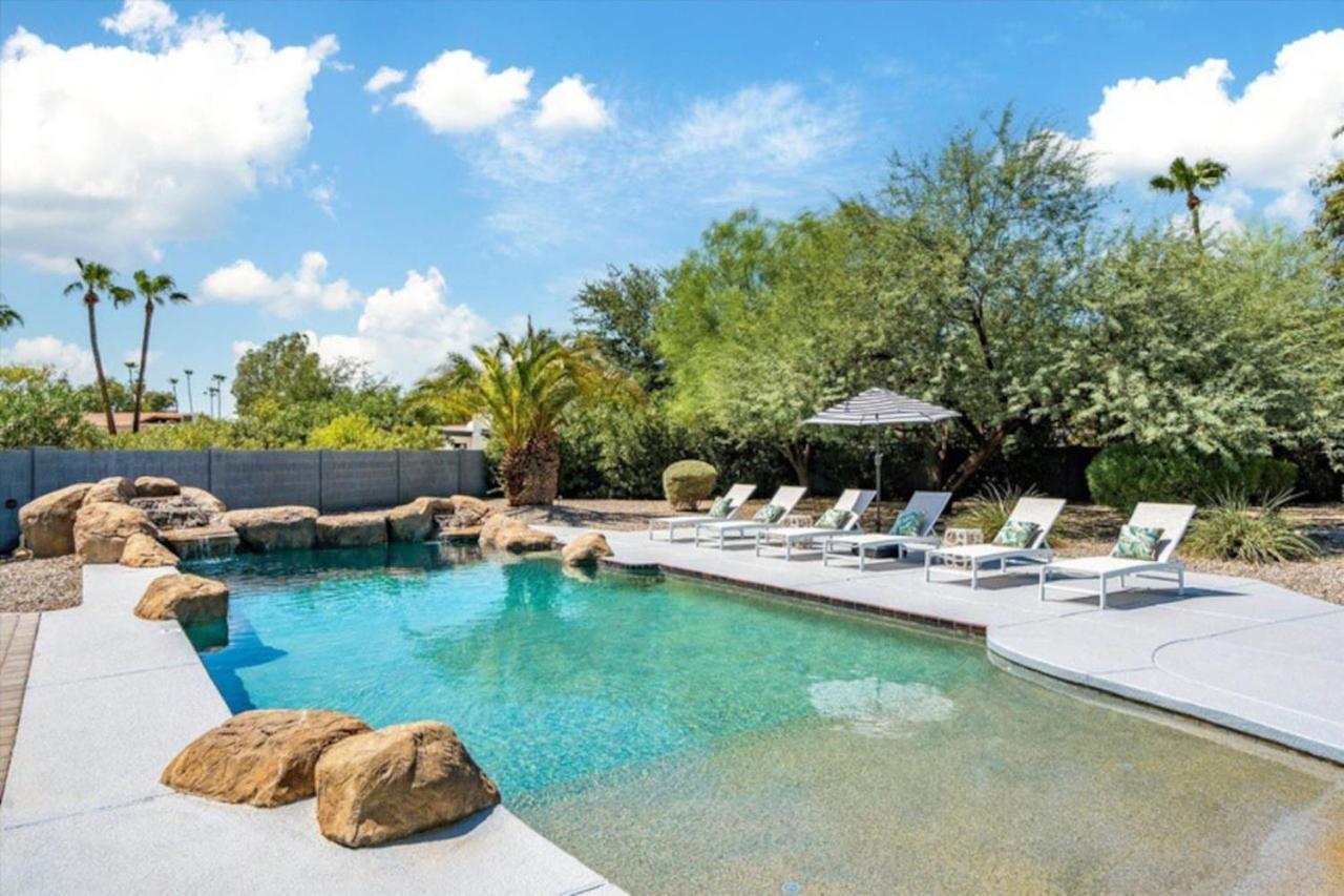 Sprawling With Heated Pool,pickleball,games Galore Rumah liburan Phoenix
